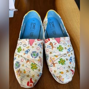 Toms Alpargata white notebook doodles, size women’s 7.